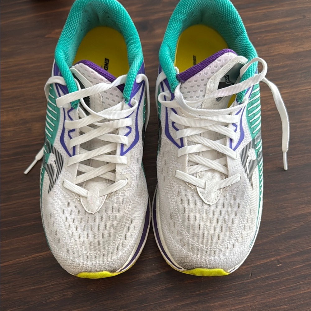 Saucony Endorphin Speeds
